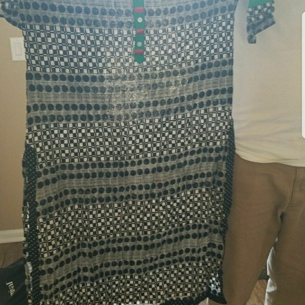 SOLD....Kurti - Picture 3 of 3
